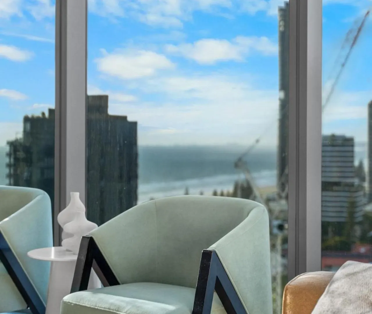 Lejlighed The Vista Coastline View 2Br Unit In Signature Broadbeach With Parking And Pool Gold Coast